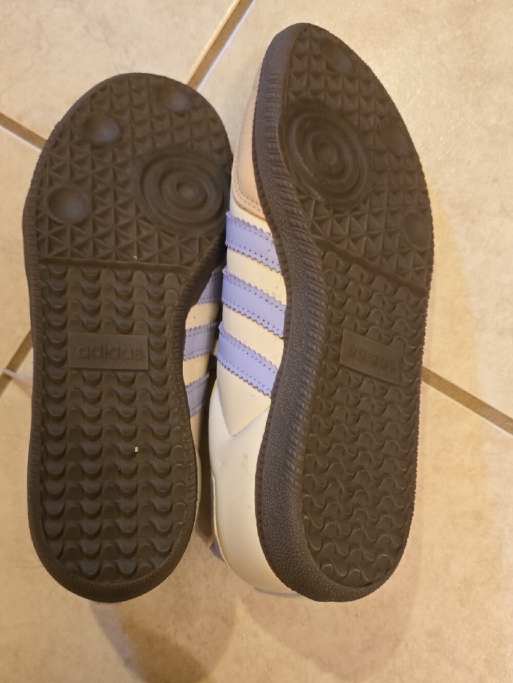 adidas Women's Retro Sneakers in Cream and Light Blue - Picture 4 of 9